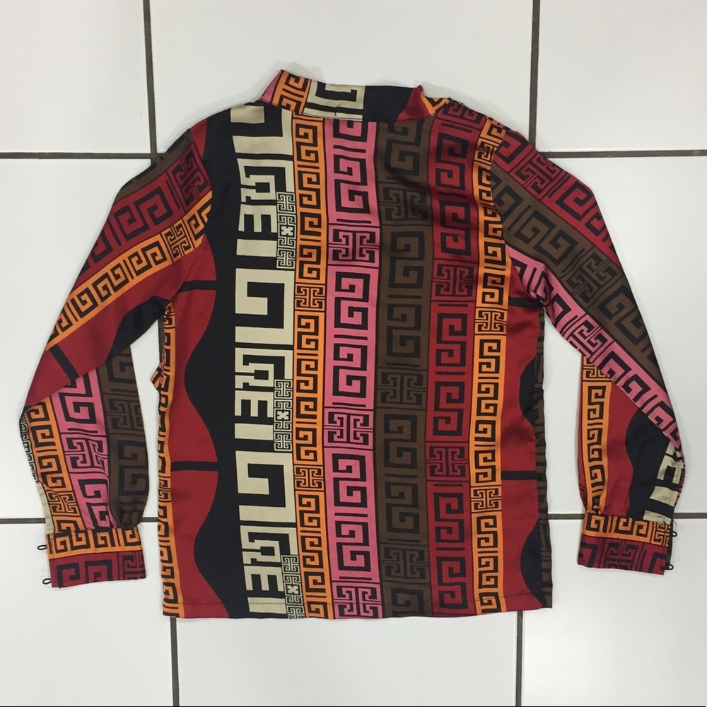 Nwot Boj Boj Multicolor Pattern Satin Like Blouse - image 3